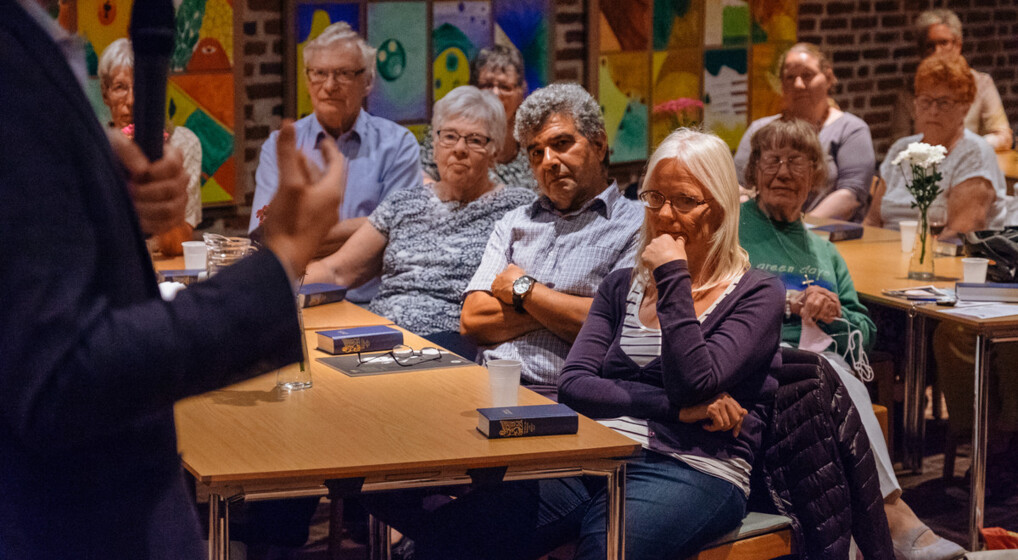 Debat med Kristian Leth i Islev Kirke Debat med Kristian Leth i Islev Kirke